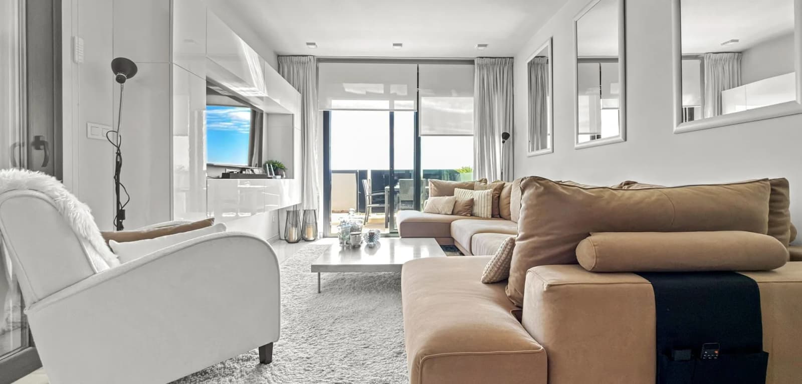 Apartment de 3 dormitorios en venta en Orihuela Costa, Costa Blanca (Alicante) - Image 3