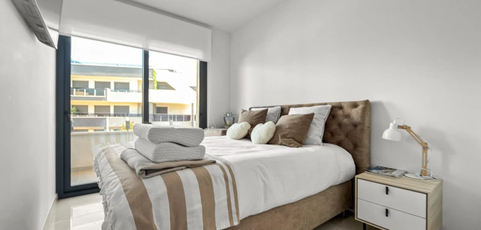 Apartment de 3 dormitorios en venta en Orihuela Costa, Costa Blanca (Alicante) - Image 4