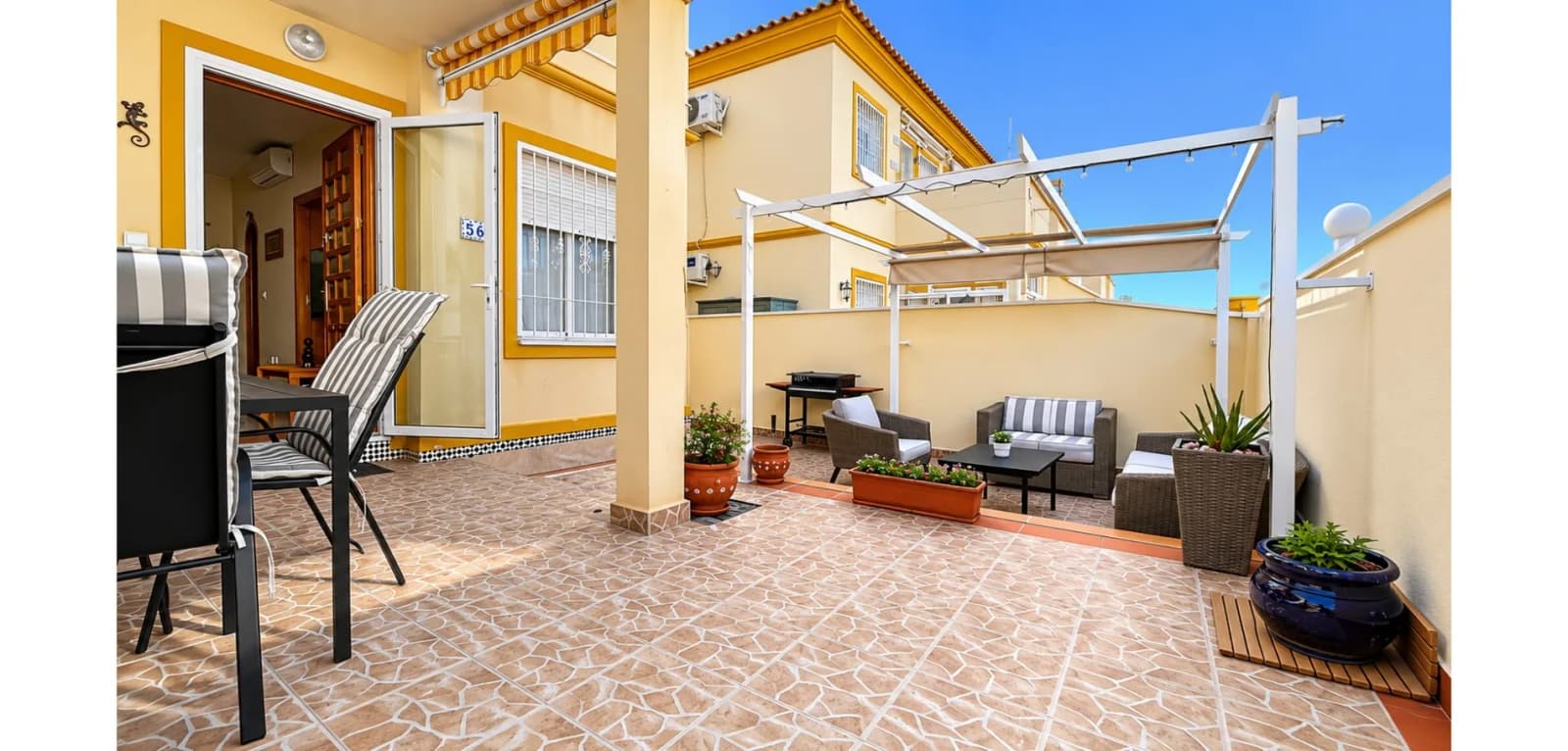 Bungalow de 2 dormitorios en venta en Orihuela Costa, Costa Blanca (Alicante) - Image 4