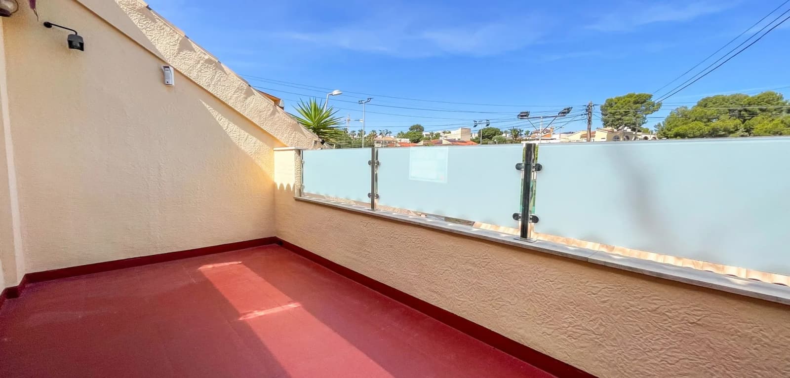Townhouse de 3 dormitorios en venta en Torrevieja, Costa Blanca (Alicante) - Image 5