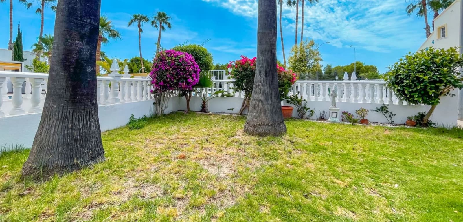 Townhouse de 4 dormitorios en venta en Orihuela Costa, Costa Blanca (Alicante) - Image 8