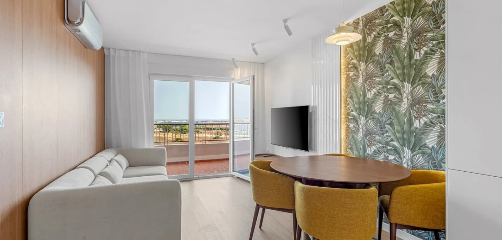 Apartment de 2 dormitorios en venta en Orihuela Costa, Costa Blanca (Alicante)