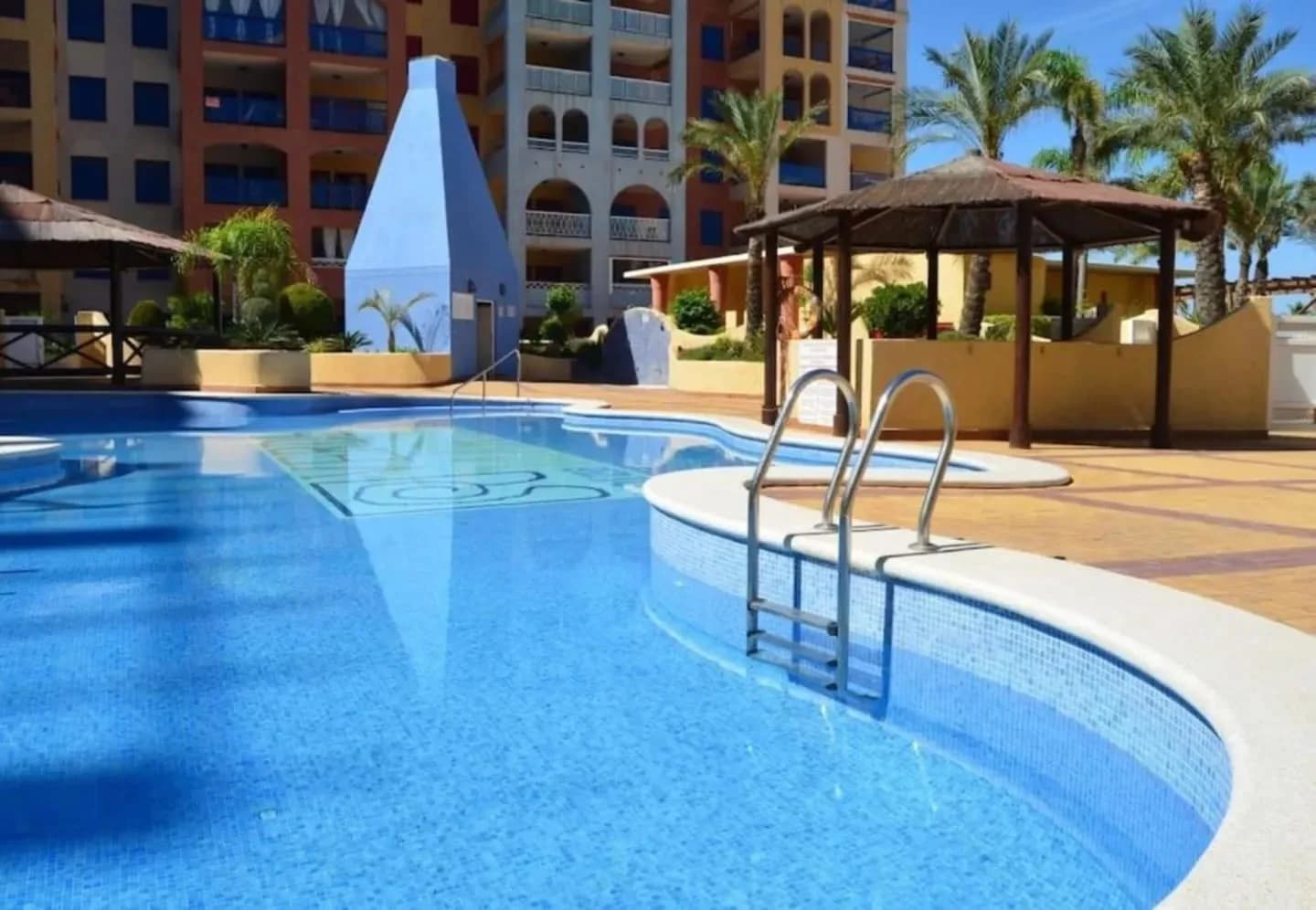 Apartamento In Cartagena - Image 2