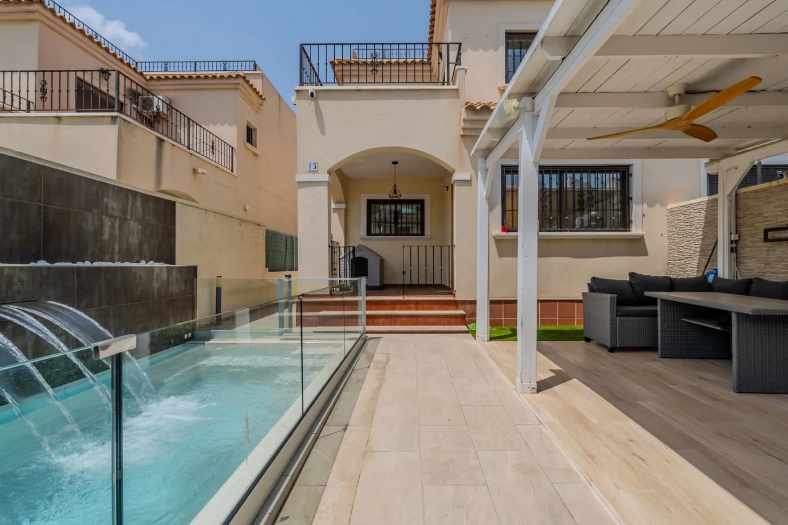 Independent Villa In Torrevieja