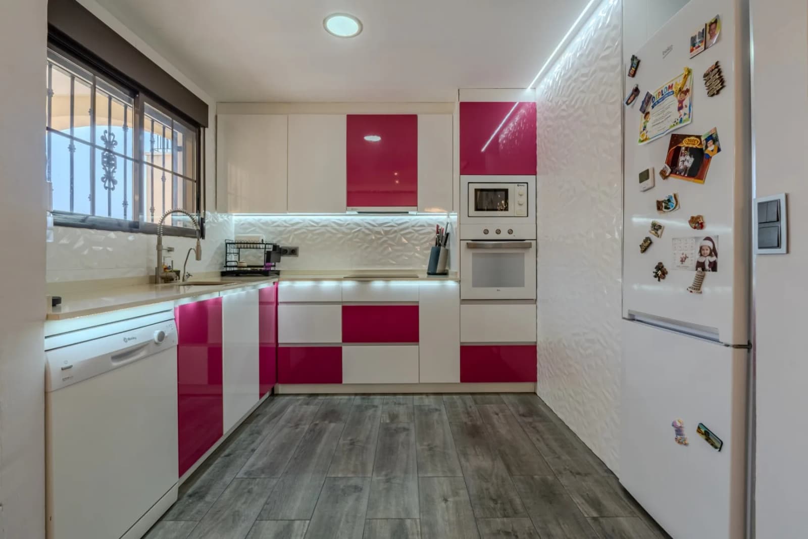 Independent Villa In Torrevieja - Image 8
