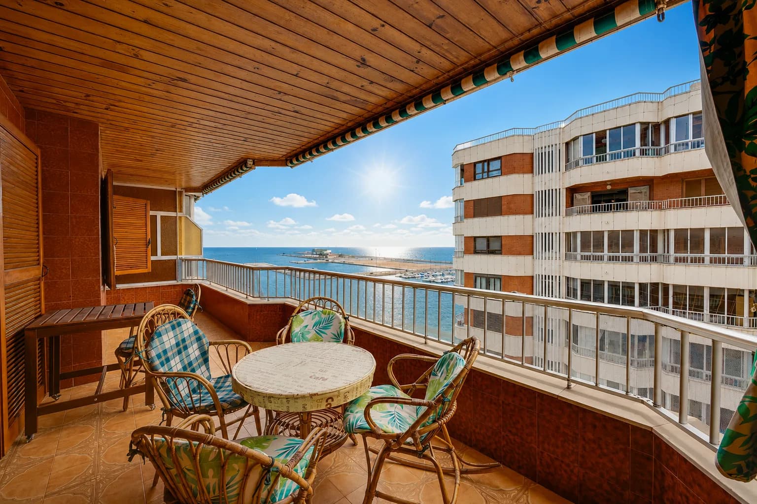 Apartamento In Torrevieja