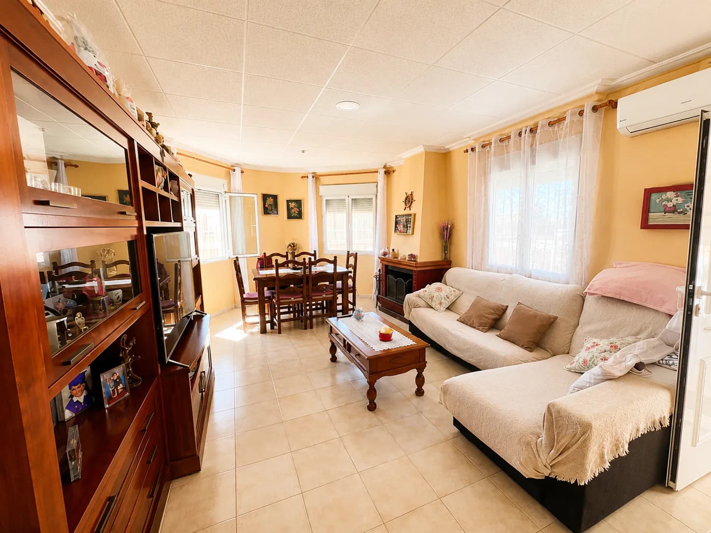 Villa In Torrevieja - Image 4