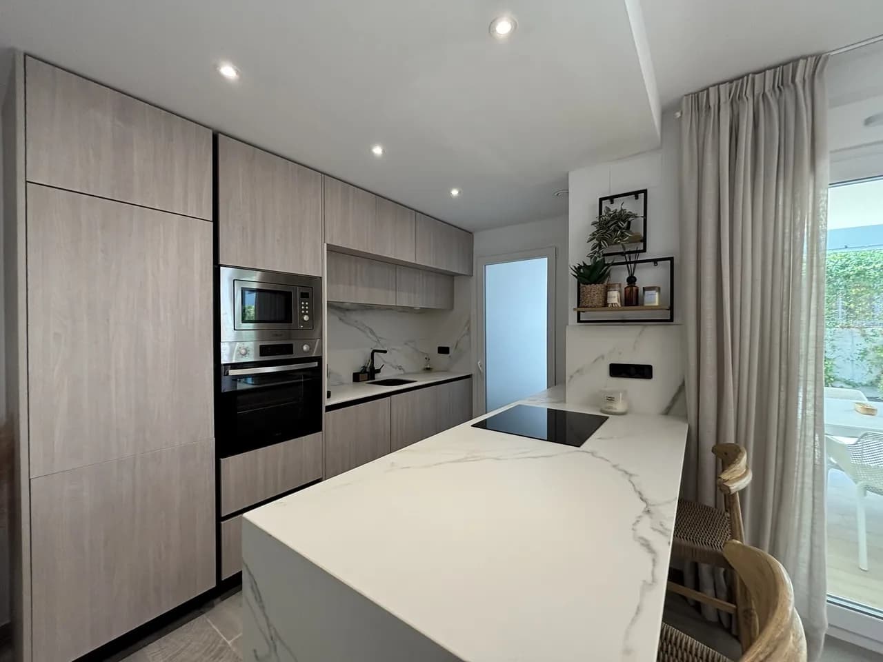 Apartment de 3 dormitorios en venta en La Finca Golf, Alicante - Image 7