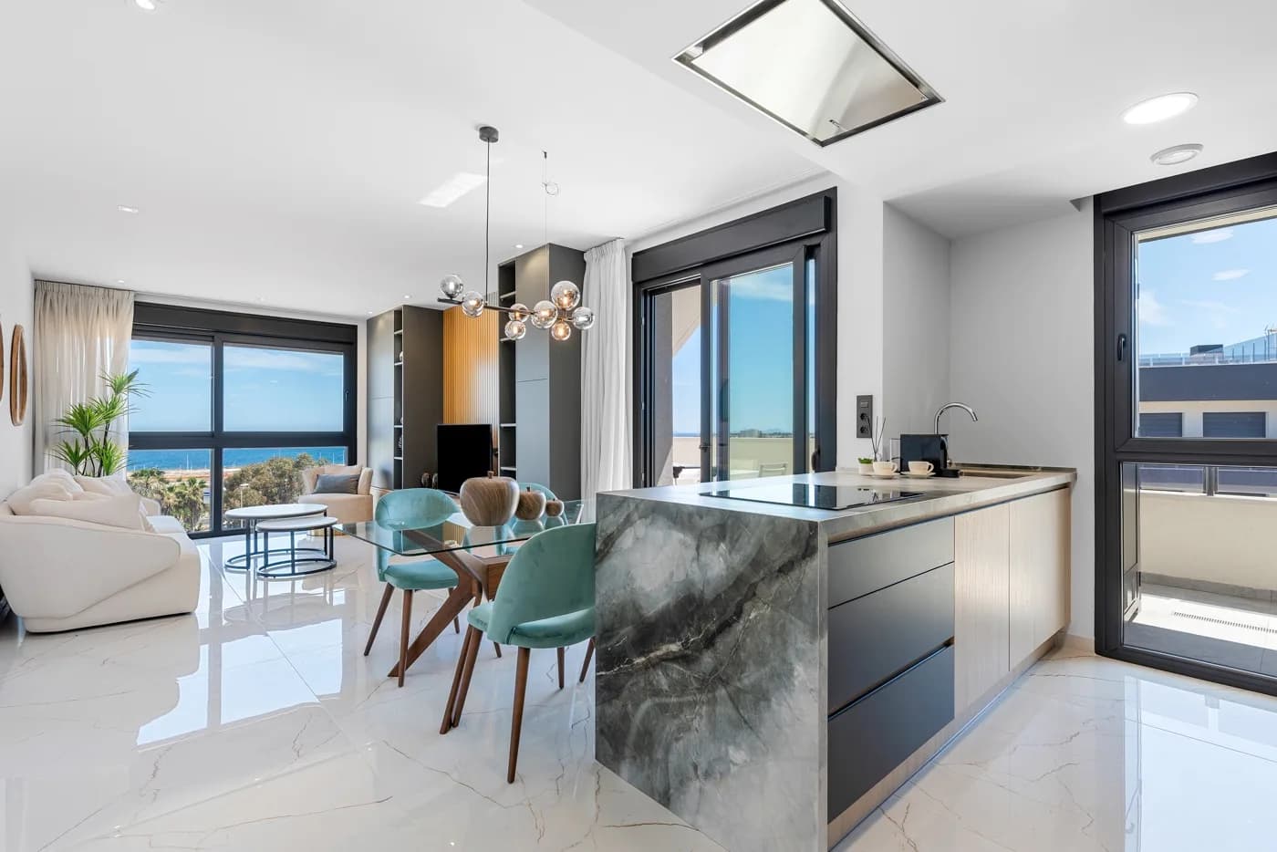Villa de 3 dormitorios en venta en Orihuela costa, Alicante - Image 8