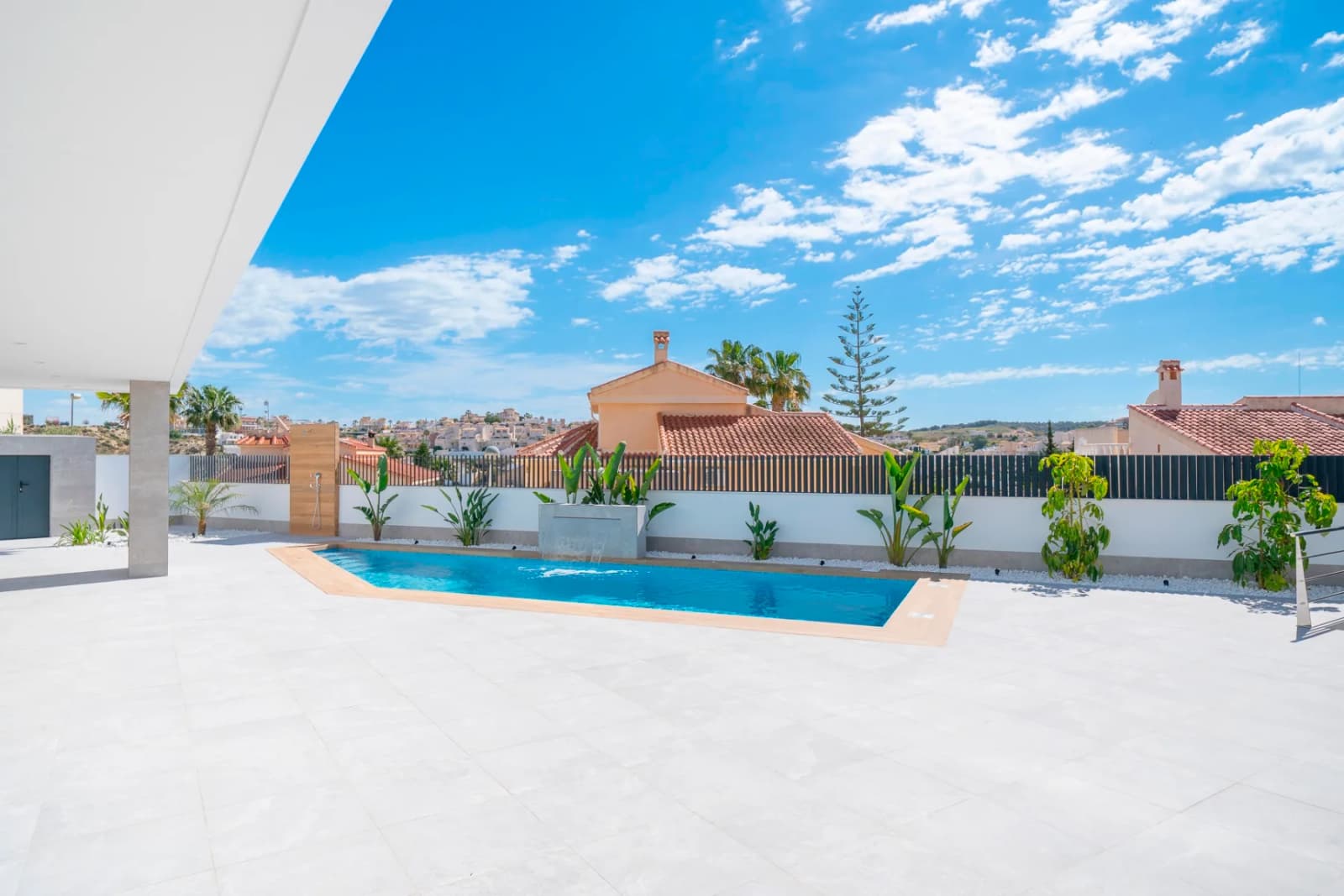 Villa de 4 dormitorios en venta en Ciudad Quesada - Rojales, Alicante - Image 7