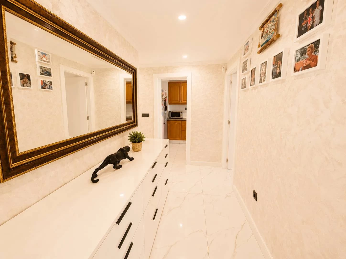 Apartment de 4 dormitorios en venta en Torrevieja - Image 7