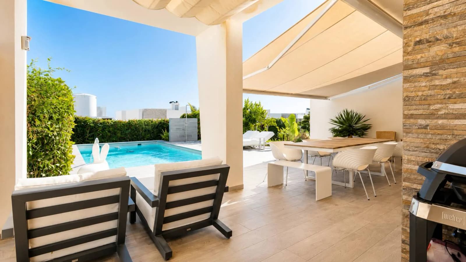Villa de 2 dormitorios en venta en Algorfa, Alicante - Image 2