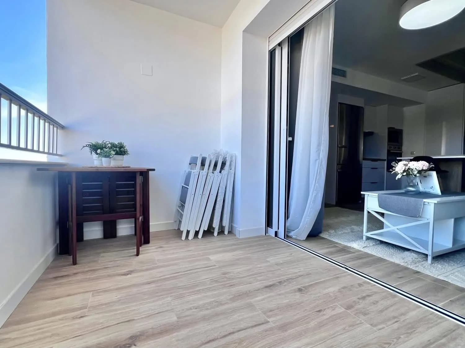 Apartment de 3 dormitorios en venta en Punta Prima, Alicante - Image 4