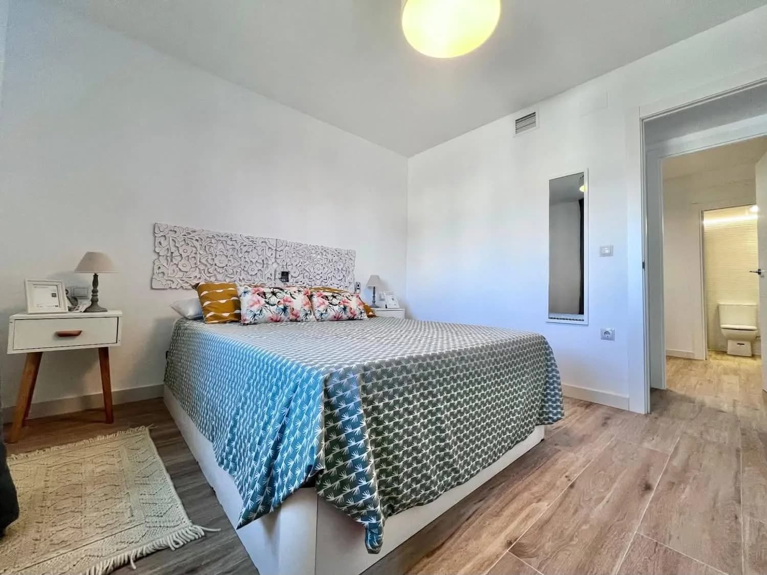 Apartment de 3 dormitorios en venta en Punta Prima, Alicante - Image 8
