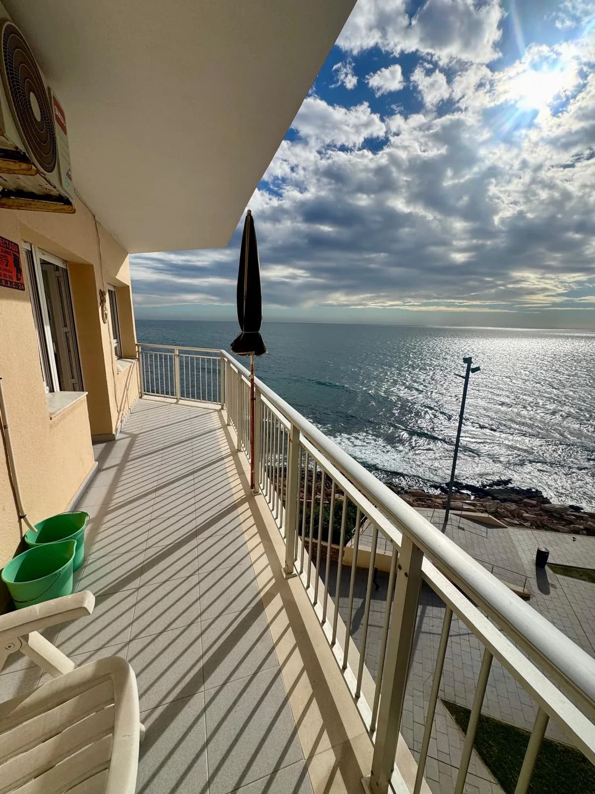 Apartment de 4 dormitorios en venta en Torrevieja, Alicante