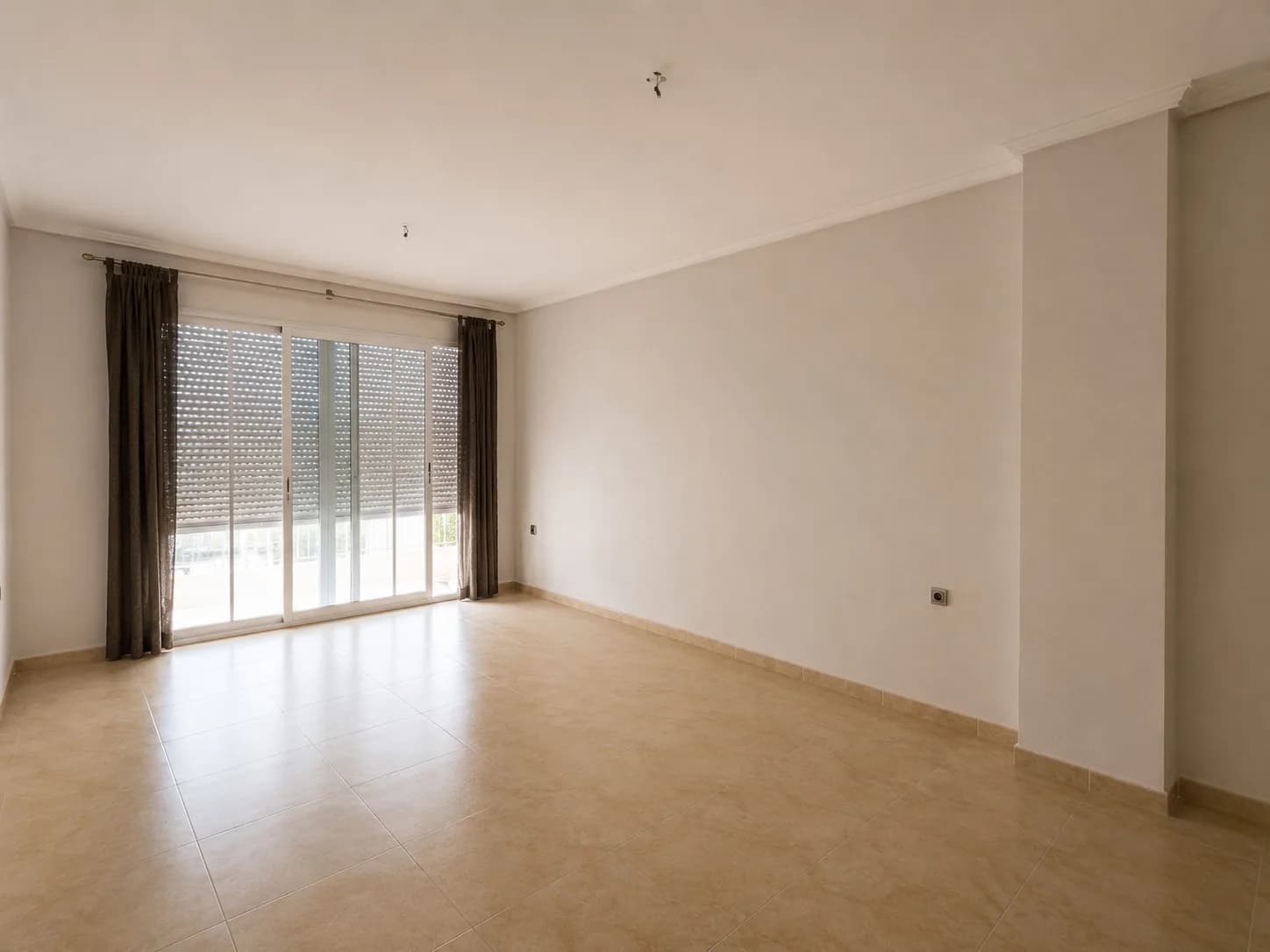 Apartment de 3 dormitorios en venta en Almoradi, Alicante - Image 6