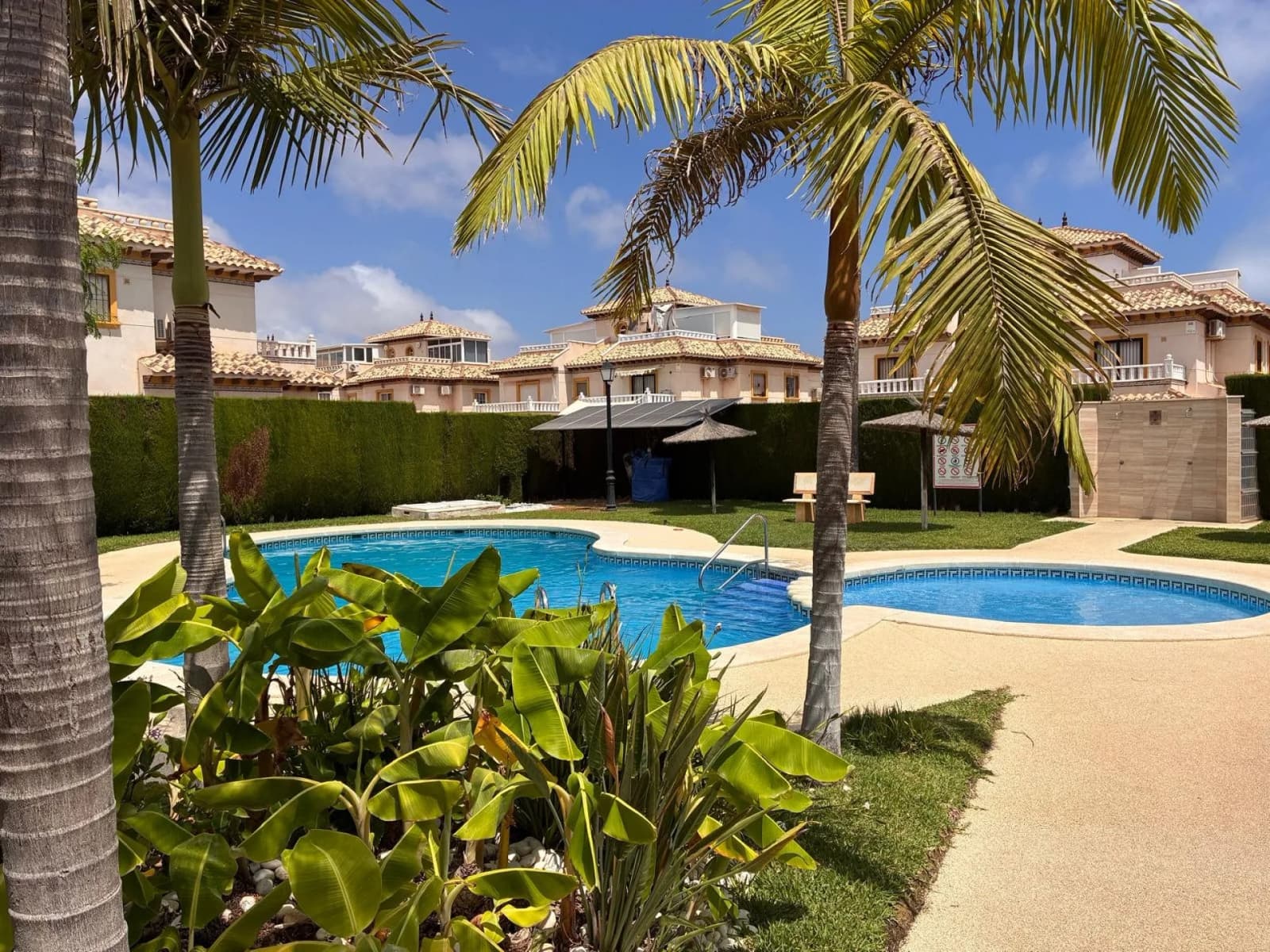 Semi-detached House In Lomas De Cabo Roig - Image 2