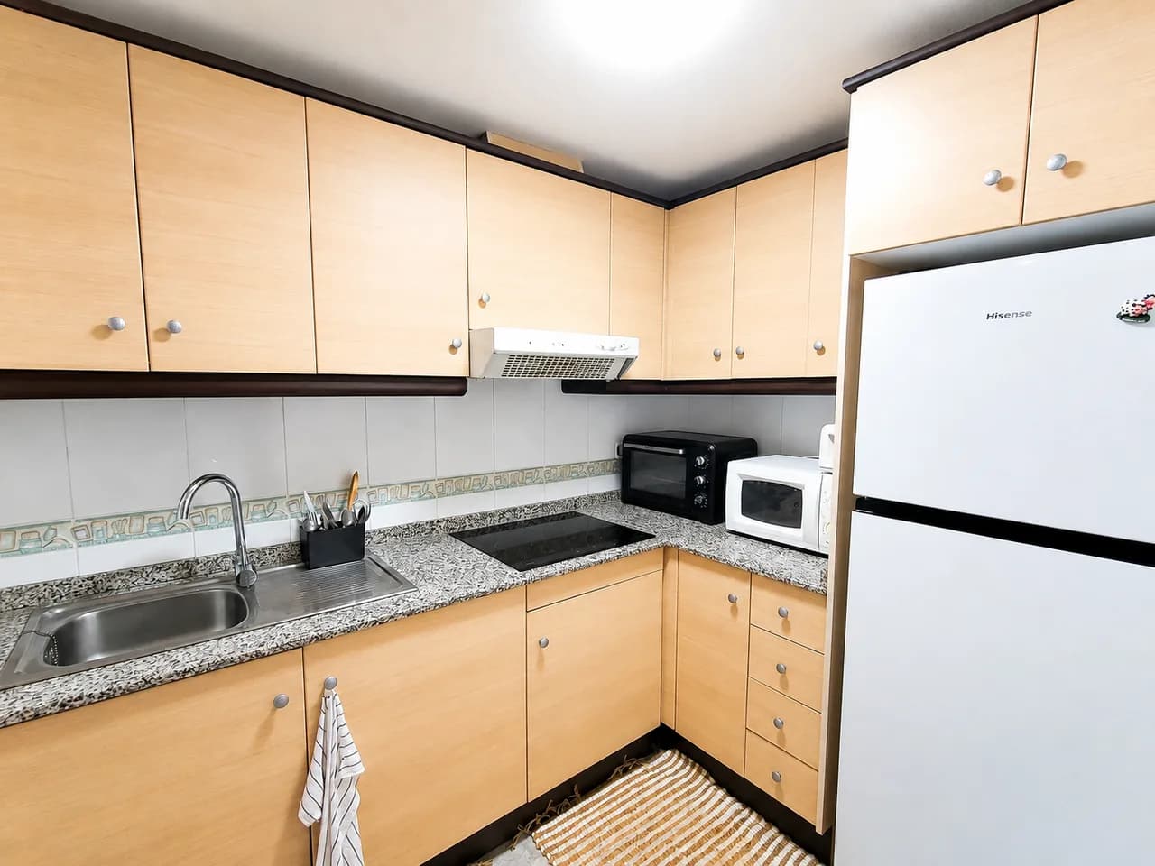 Apartment de 2 dormitorios en venta en Guardamar del Segura, Alicante - Image 7
