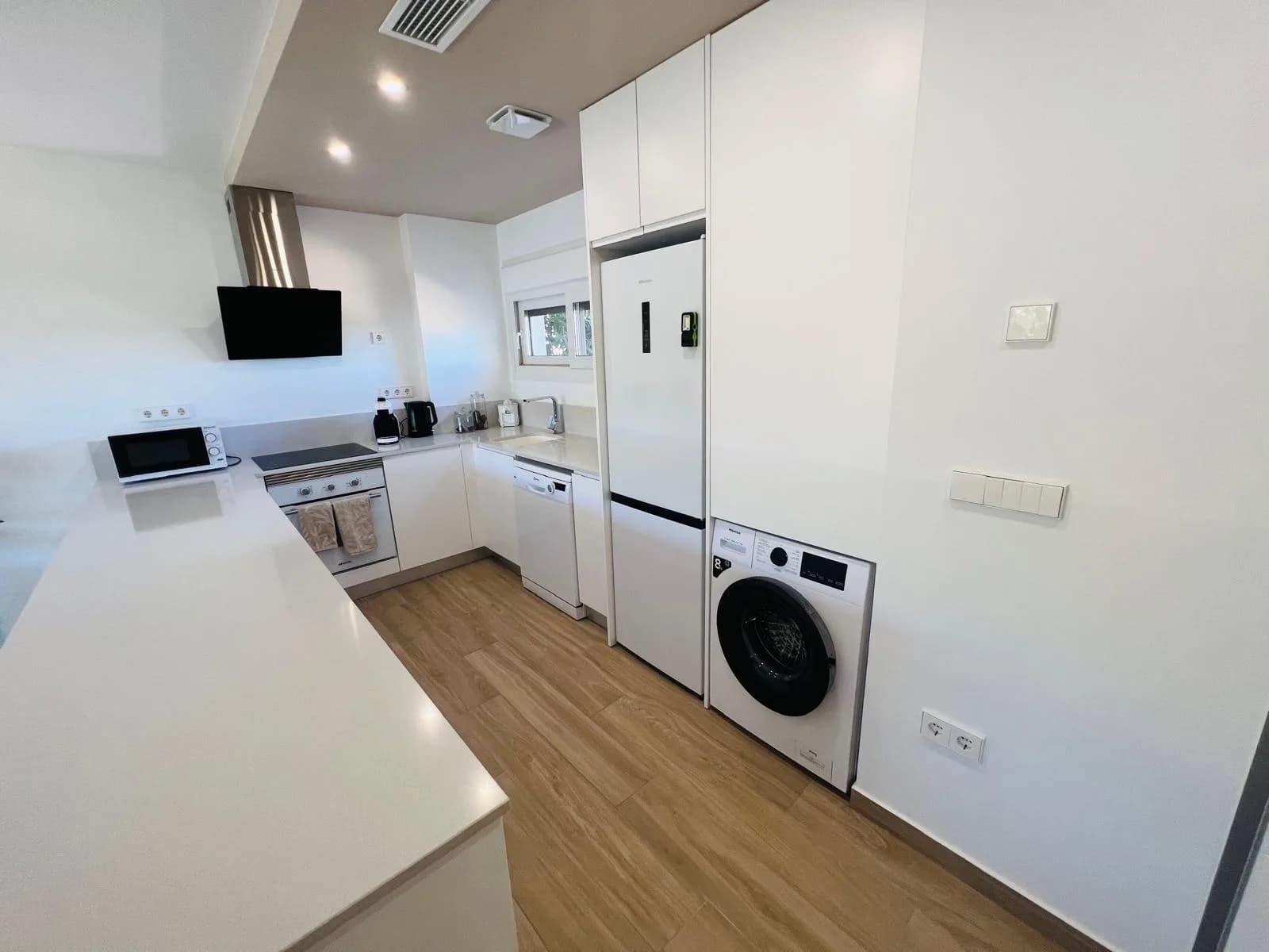 Apartment de 2 dormitorios en venta en Entre Naranjo - Vistabella Golf, Alicante - Image 5