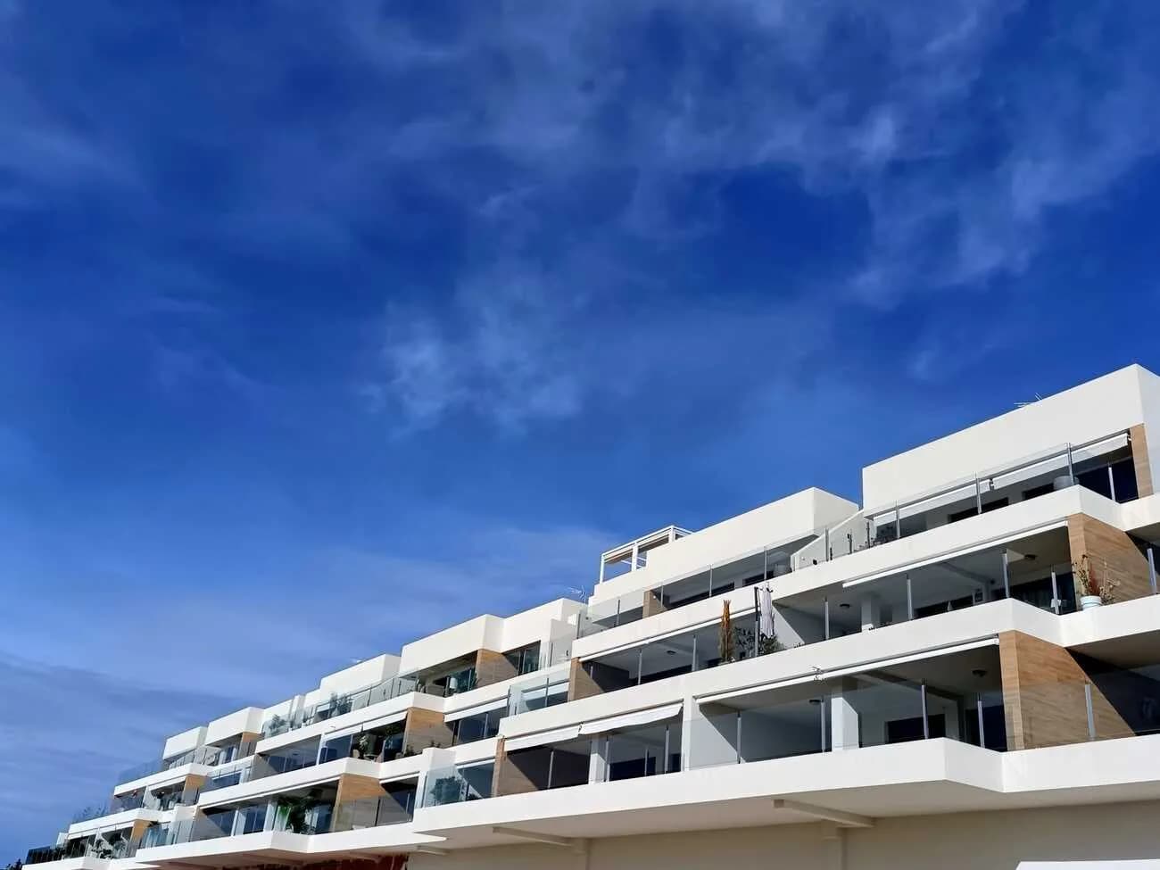 Apartment de 2 dormitorios en venta en Orihuela Costa, Alicante