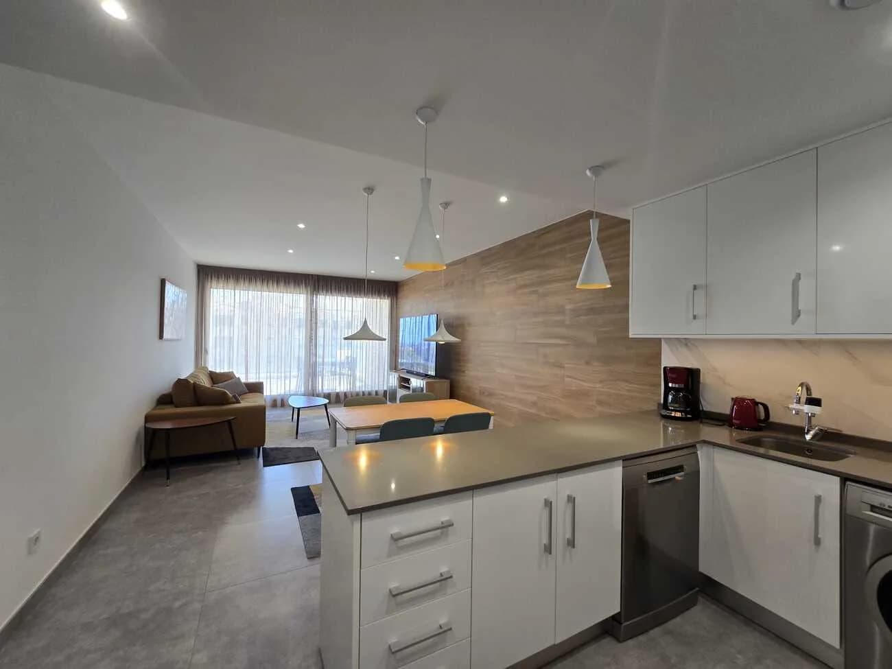 Apartment de 2 dormitorios en venta en Orihuela Costa, Alicante - Image 6