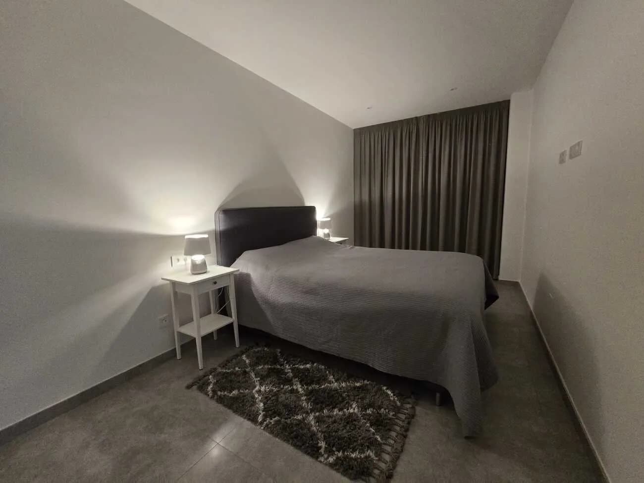 Apartment de 2 dormitorios en venta en Orihuela Costa, Alicante - Image 8