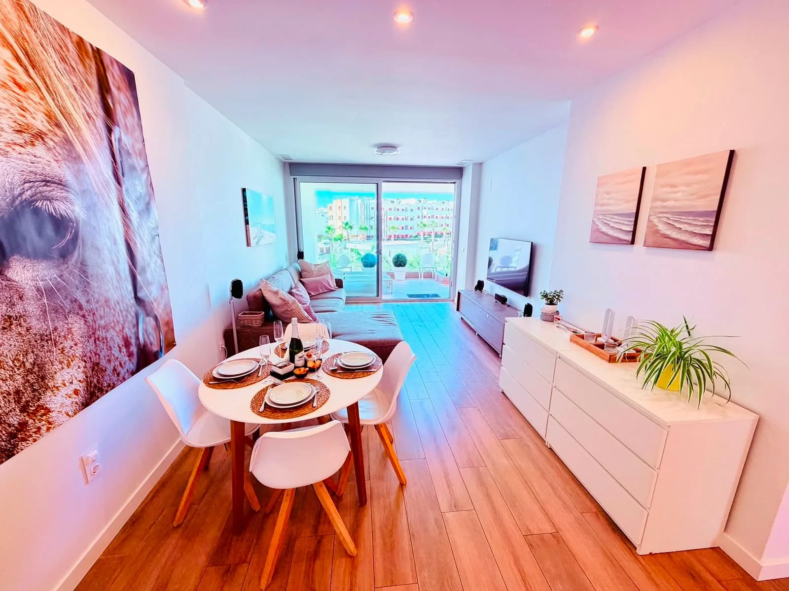 Apartment de 2 dormitorios en venta en Orihuela Costa, Alicante - Image 9
