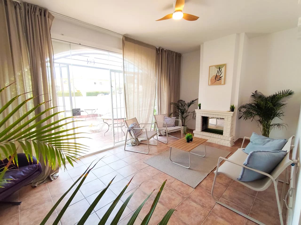 Townhouse de 3 dormitorios en venta en Playa Flamenca, Alicante