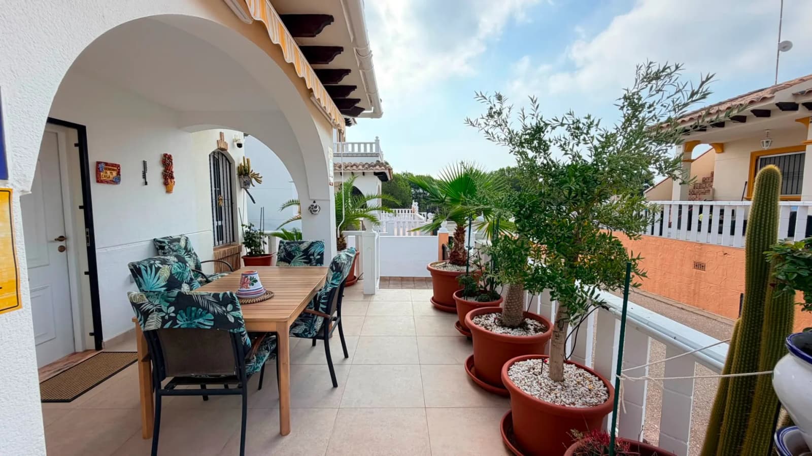Semi Detached Villa In Lomas De Cabo Roig - Image 7
