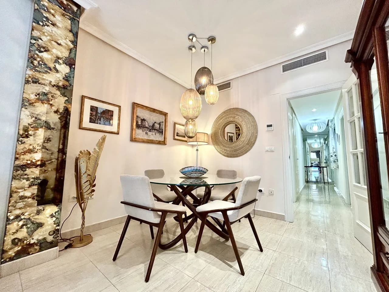 Apartment de 2 dormitorios en venta en Torrevieja, Alicante - Image 5