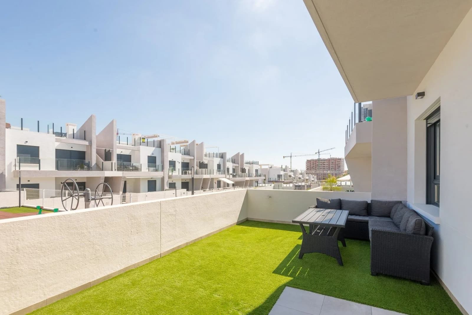 Apartment de 2 dormitorios en venta en San Miguel De Salinas, Costa Blanca - Image 4