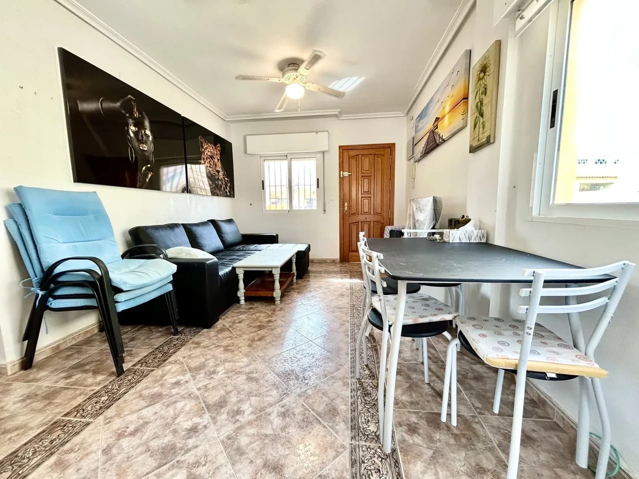 Apartment de 3 dormitorios en venta en La Zenia, Alicante - Image 3