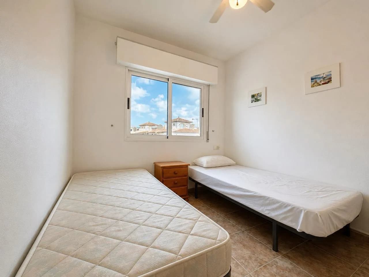 Apartment de 3 dormitorios en venta en La Zenia, Alicante - Image 8