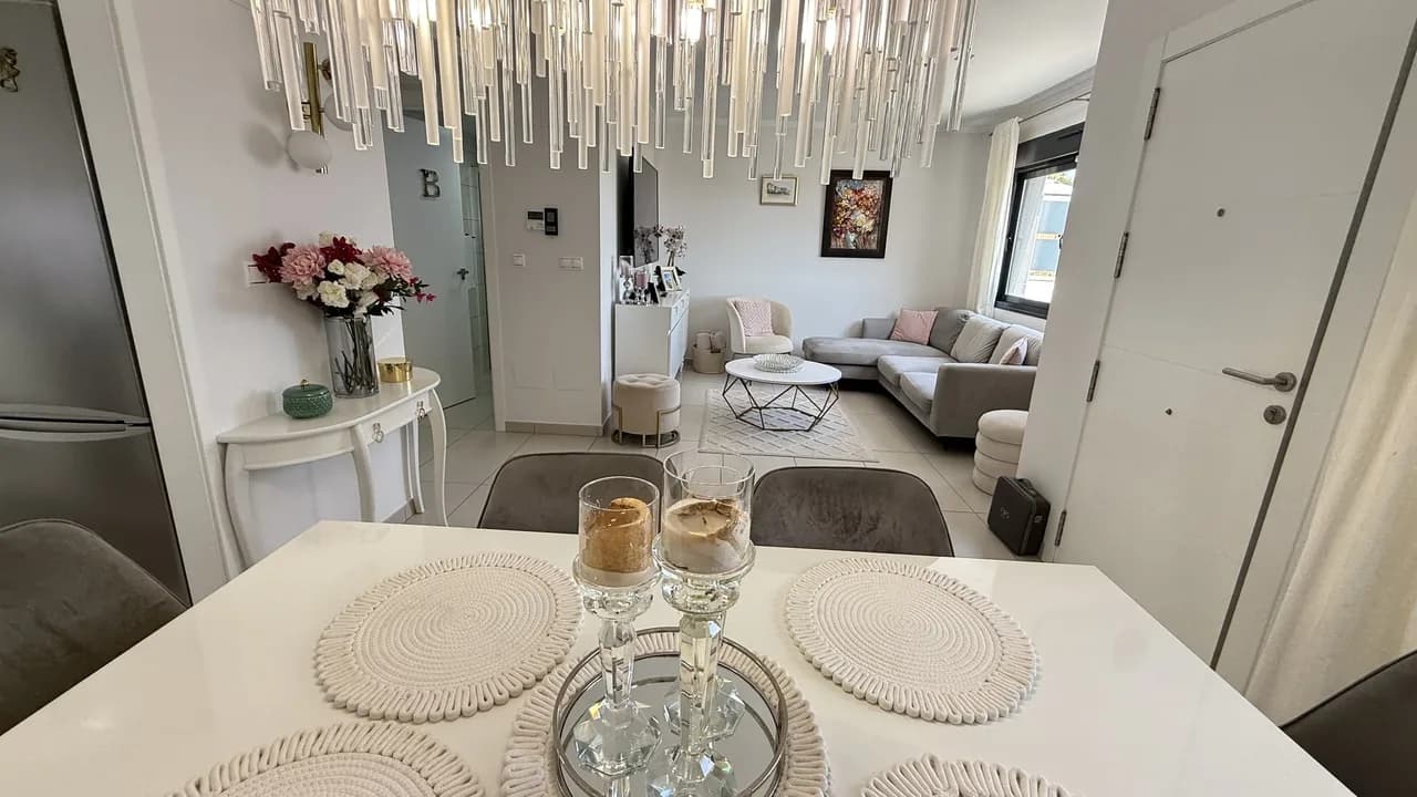 Townhouse de 3 dormitorios en venta en Cabo Roig, Alicante - Image 6