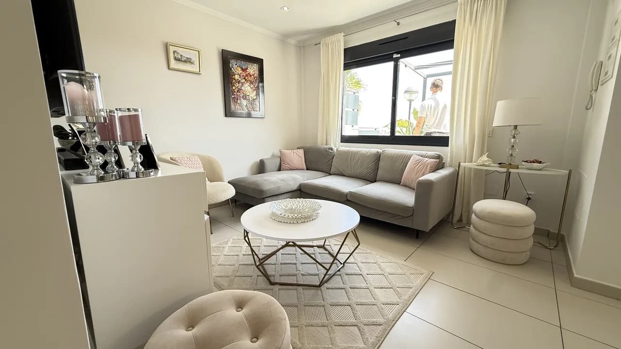 Townhouse de 3 dormitorios en venta en Cabo Roig, Alicante - Image 7