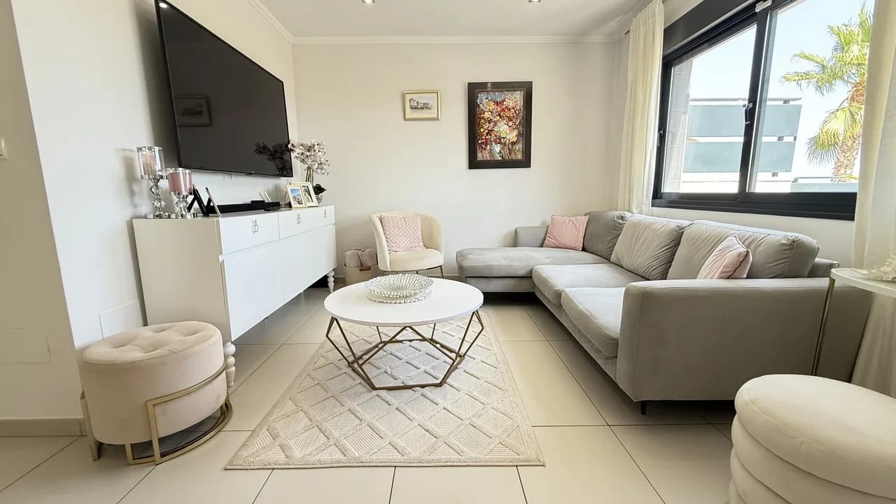 Townhouse de 3 dormitorios en venta en Cabo Roig, Alicante - Image 9