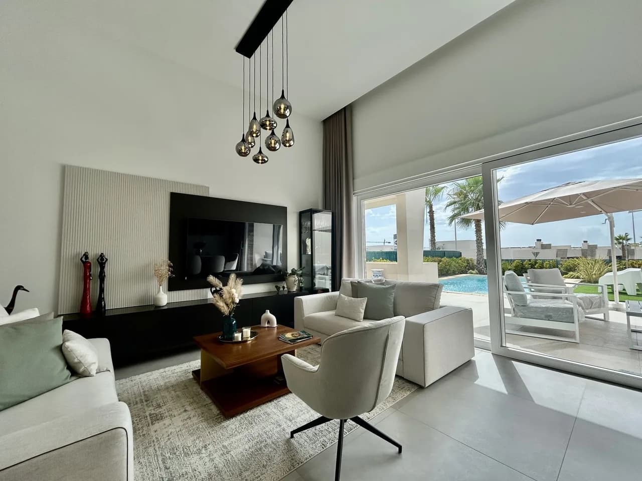 Villa de 4 dormitorios en venta en La Finca Golf, Alicante - Image 6