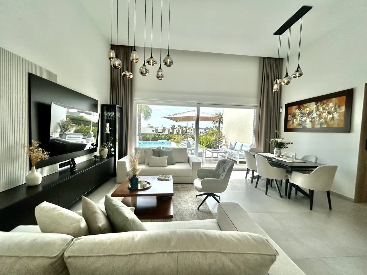 Villa de 4 dormitorios en venta en La Finca Golf, Alicante - Image 7