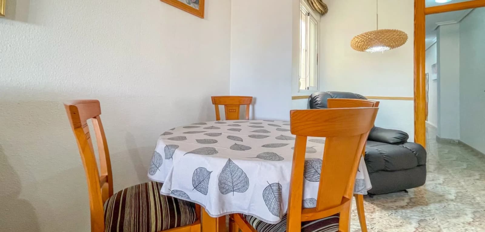 Apartment de 3 dormitorios en venta en Torrevieja, Costa Blanca (Alicante) - Image 4