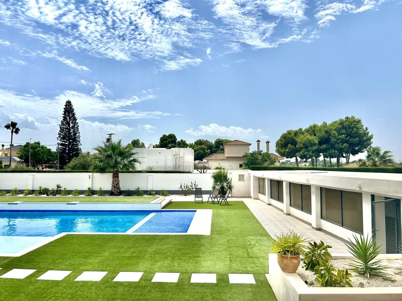 Villa de 8 dormitorios en venta en Los Montesinos, Alicante - Image 8