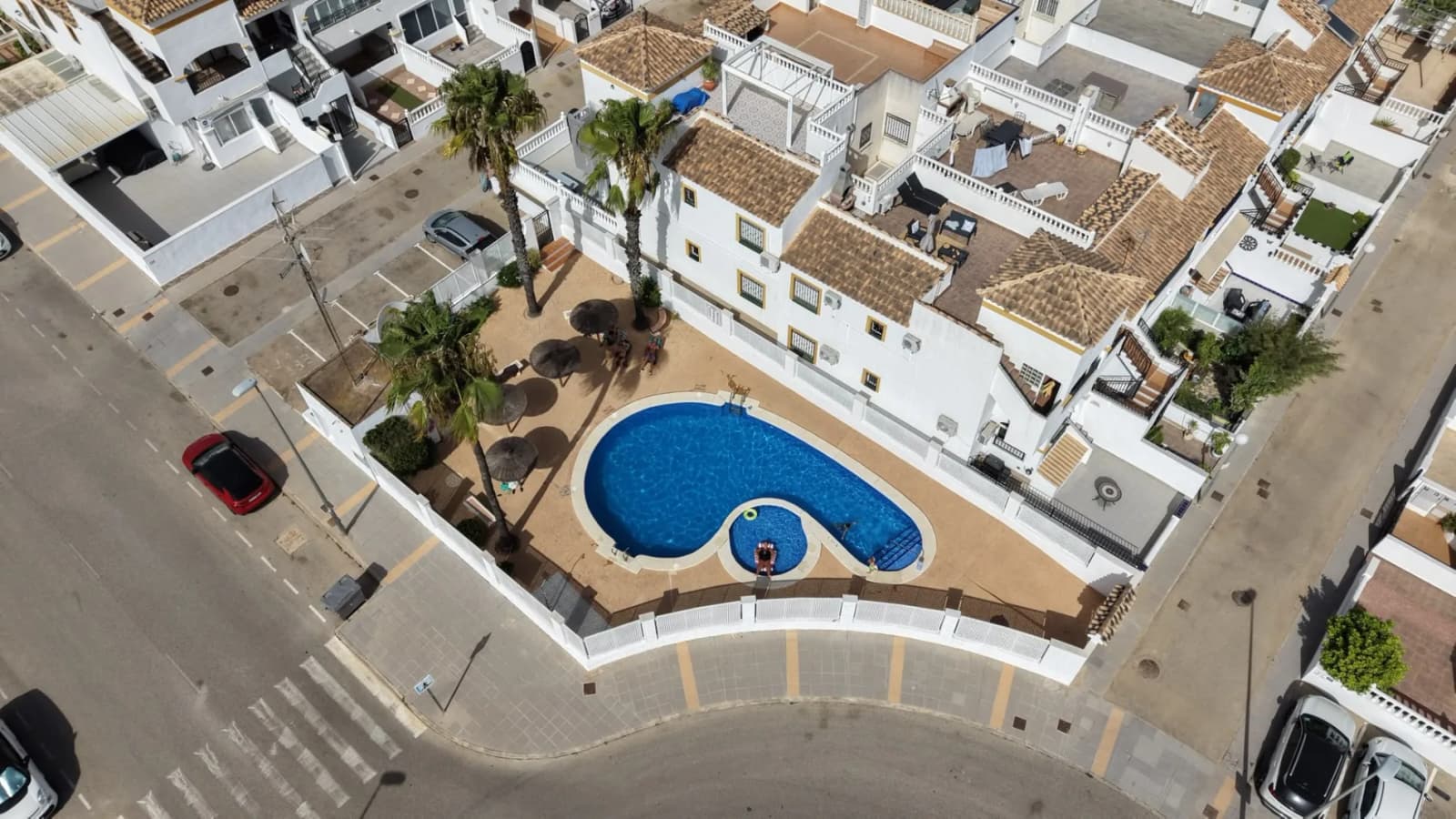 Apartment de 2 dormitorios en venta en Entre Naranjo - Vistabella Golf, Alicante - Image 6