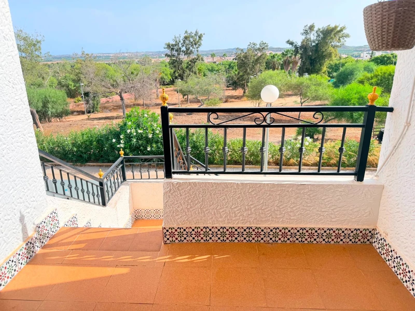 Apartment de 2 dormitorios en venta en Entre Naranjo - Vistabella Golf, Alicante - Image 7