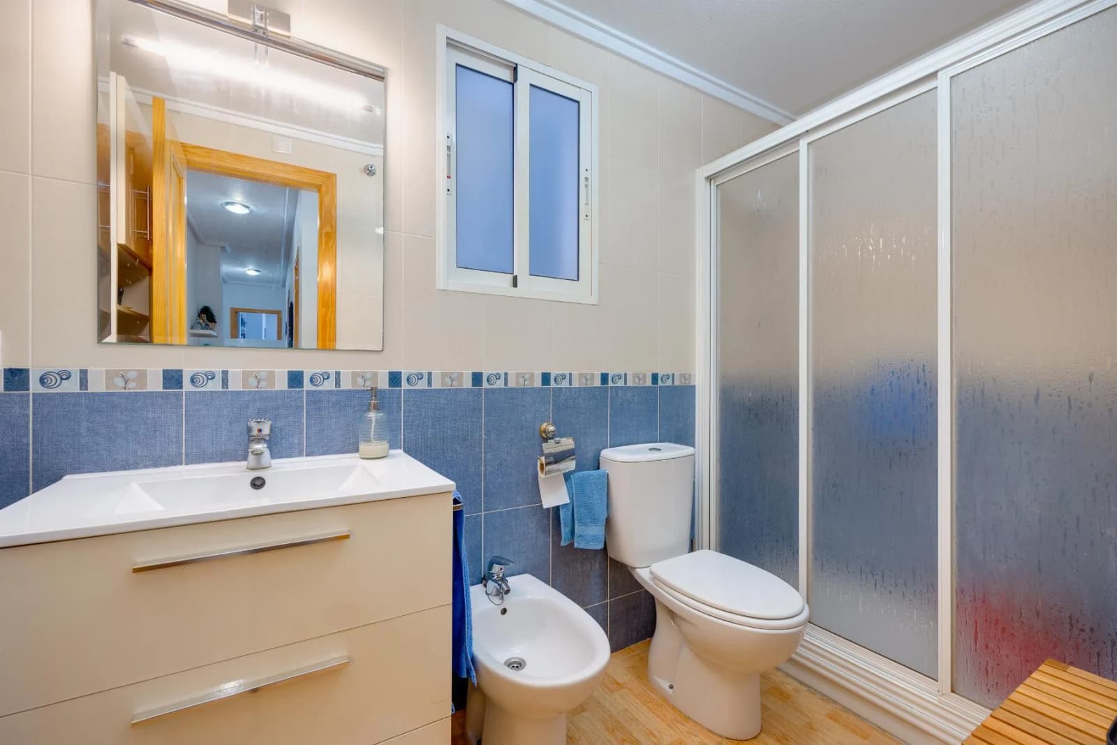 Apartamento In Torrevieja - Image 4