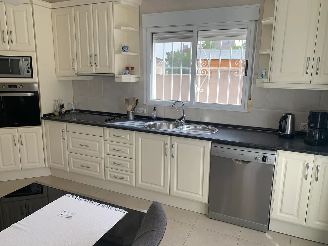 Villa de 3 dormitorios en venta en Algorfa (montemar), Alicante - Image 8