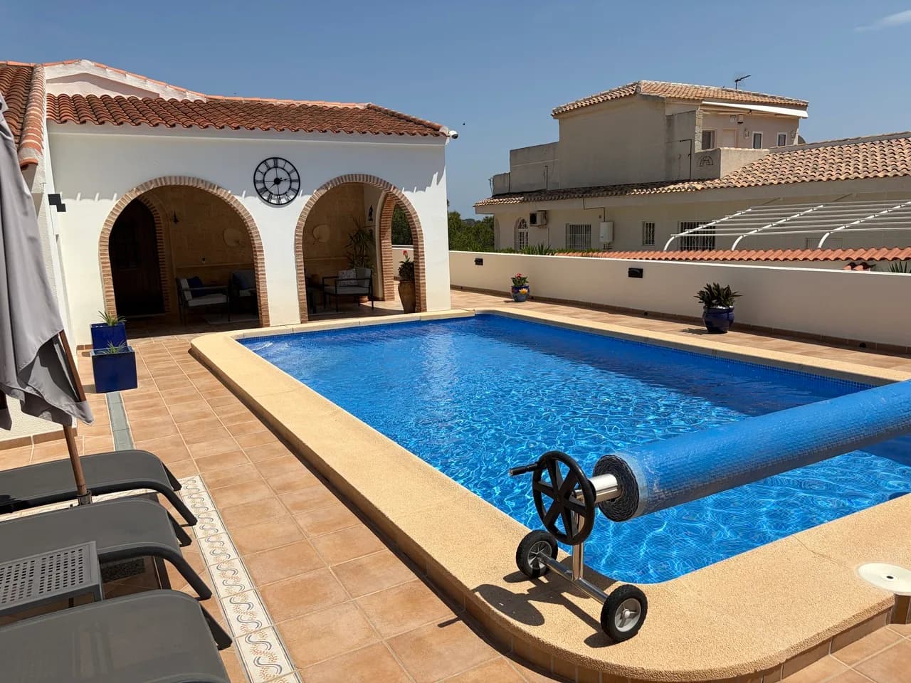 Villa de 4 dormitorios en venta en Pinar De Campoverde, Alicante - Image 6