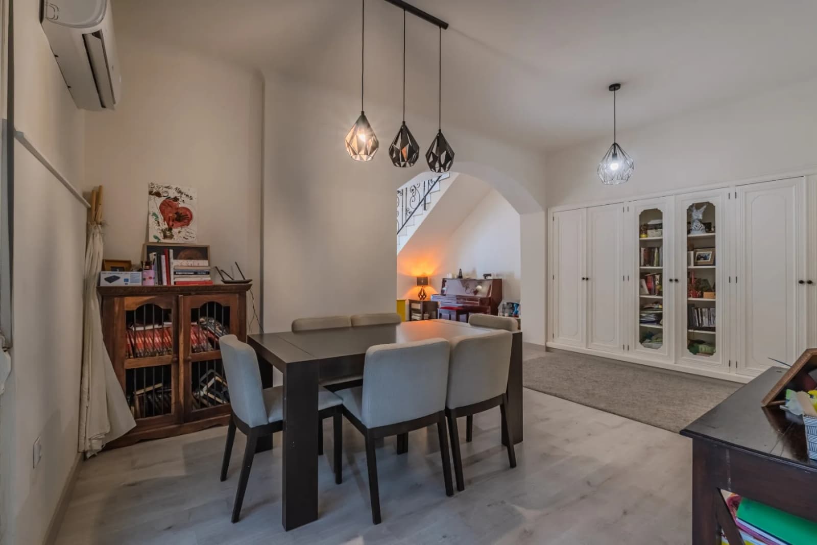 Duplex de 5 dormitorios en venta en Guardamar del Segura, Alicante - Image 7
