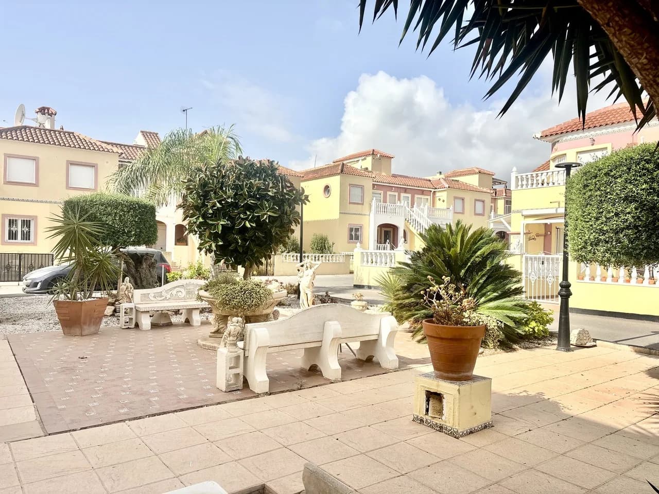 Apartment de 2 dormitorios en venta en La Zenia, Alicante - Image 2