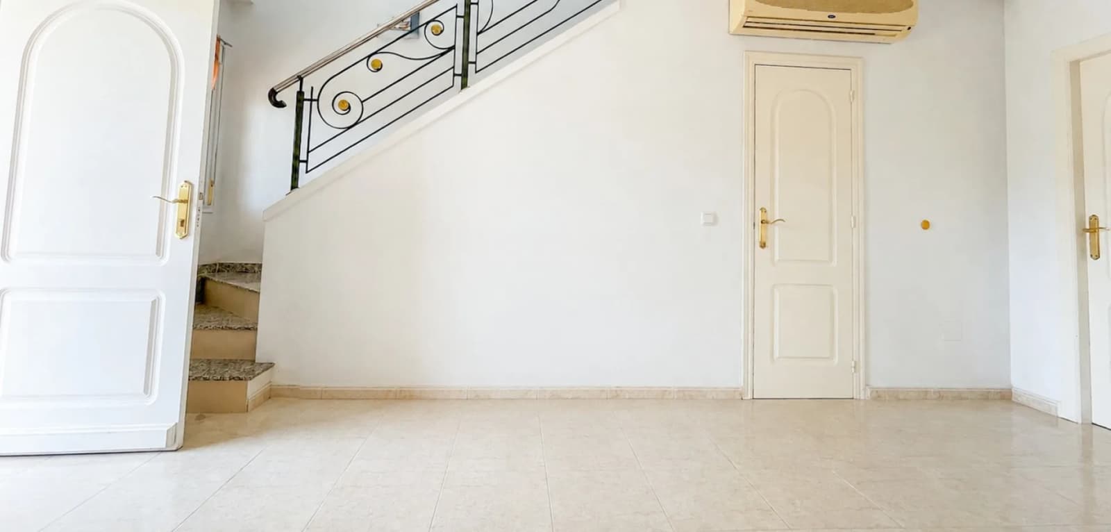 Townhouse de 3 dormitorios en venta en Ciudad Quesada, Costa Blanca (Alicante) - Image 9