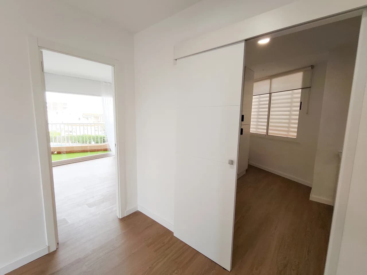 Apartment de 3 dormitorios en venta en La Zenia, Alicante - Image 9