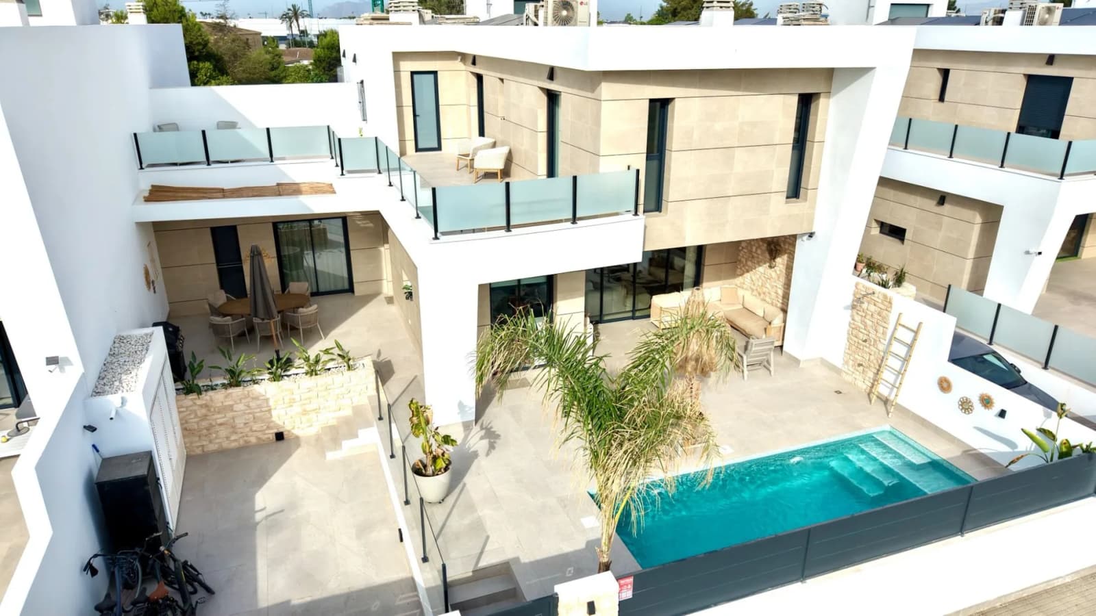 Villa de 3 dormitorios en venta en Dolores, Alicante